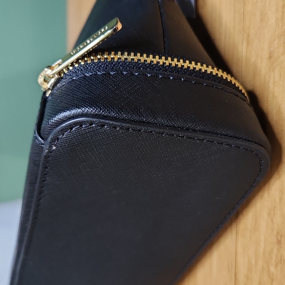 Michael Michael Kors Black Leather Travel/Cosmetic Pouch NWT - Picture 4 of 8